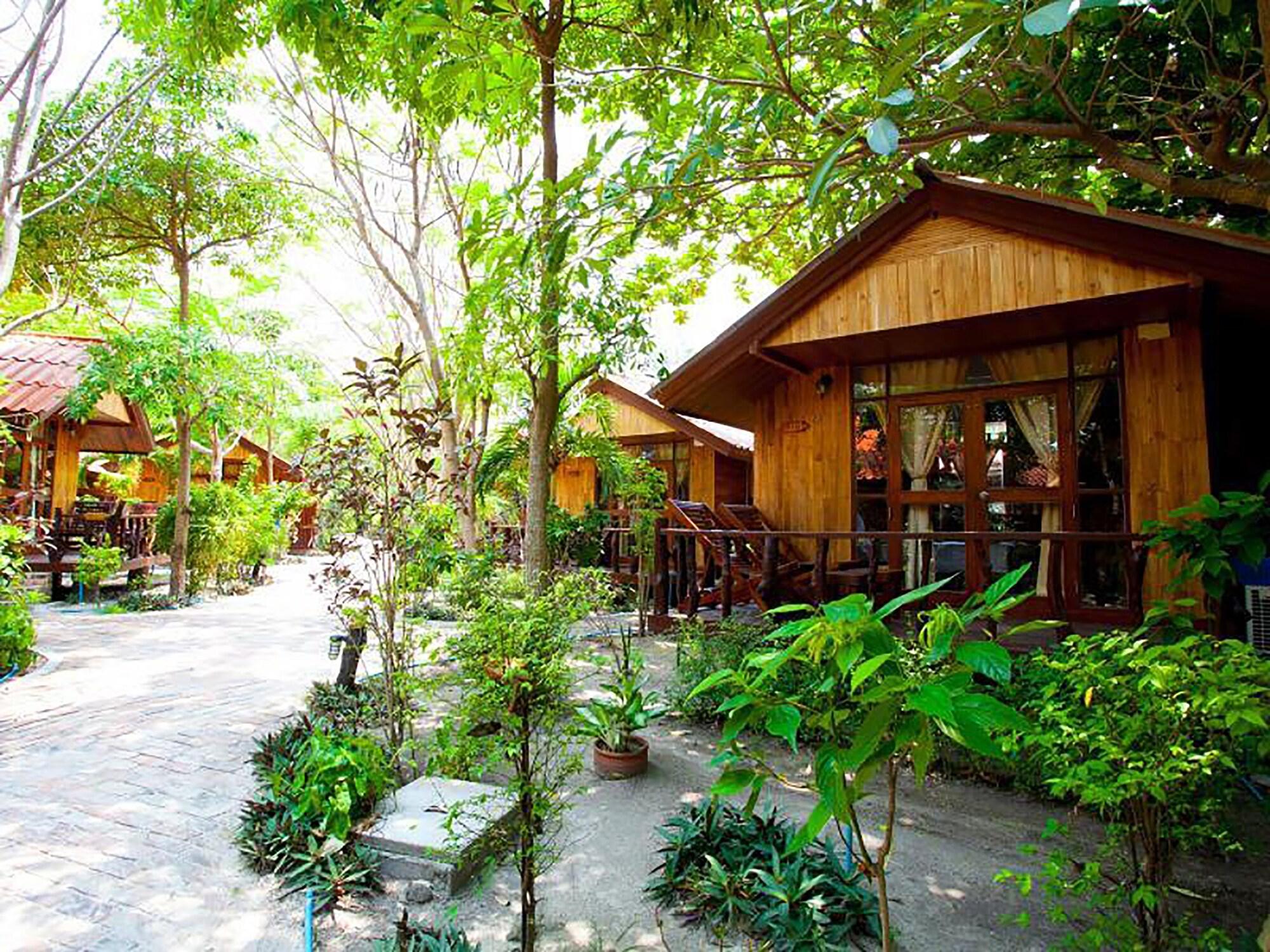 Bundhaya Resort Koh Lipe Exterior foto